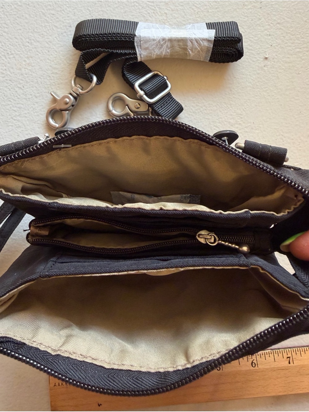 Baggallini Black Compact Wristlet with Logo Plaque - Picture 2 of 3